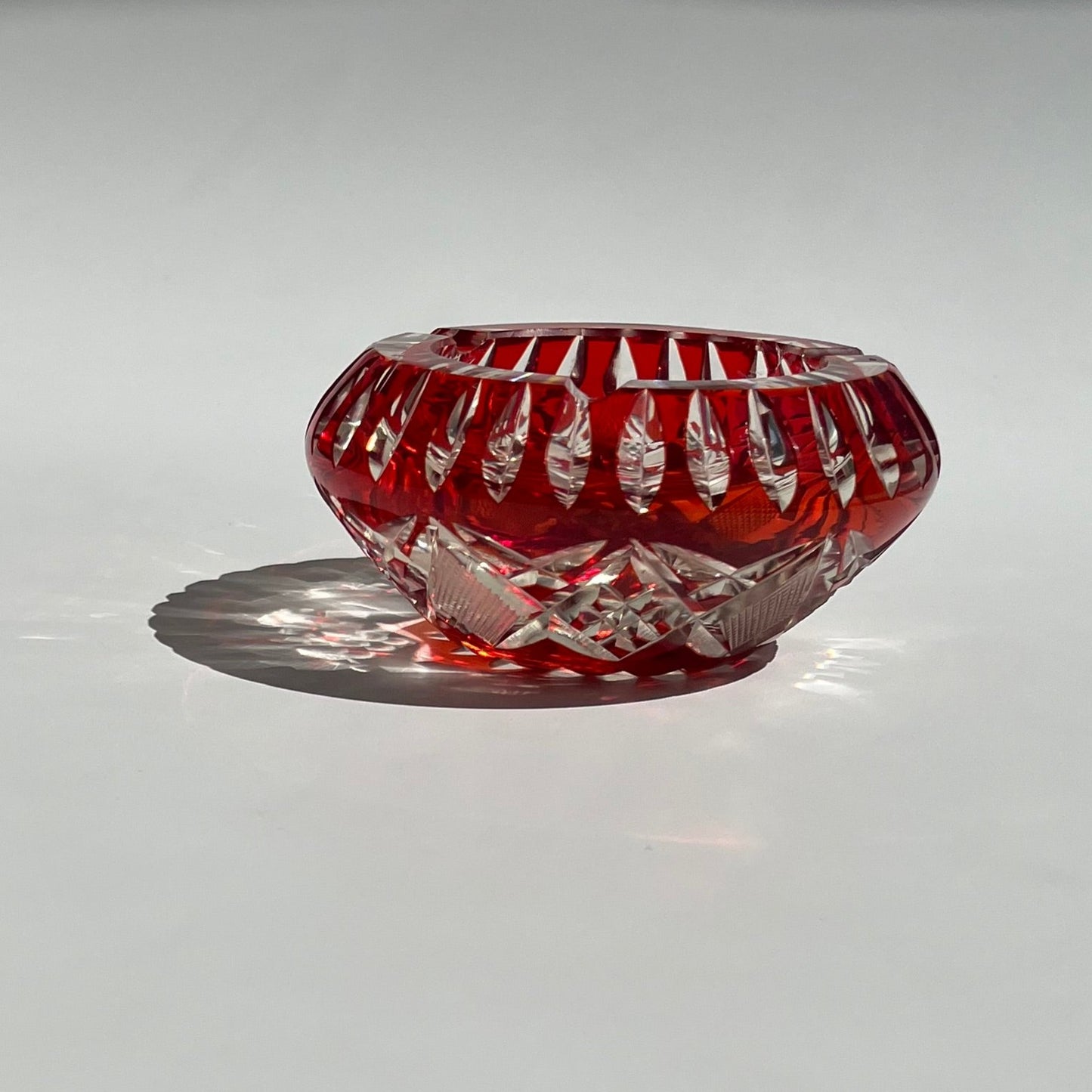 Cinzeiro Cristal Vermelho